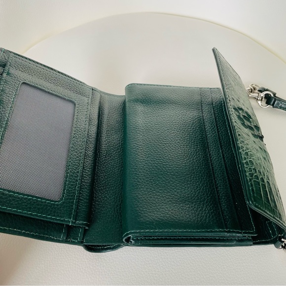 Handmade Corc Leather Crossbody Bag - Picture 4 of 13